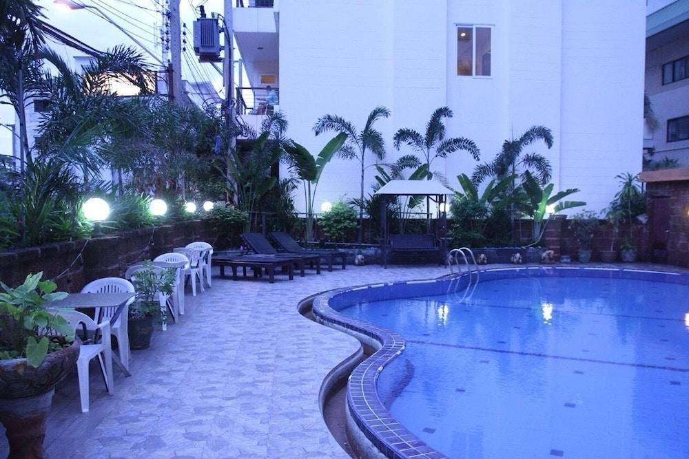 Eurostar International Hotel Ban Nong Tabaek Exteriér fotografie