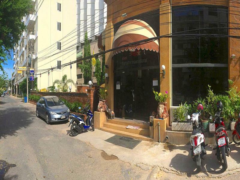 Eurostar International Hotel Ban Nong Tabaek Exteriér fotografie